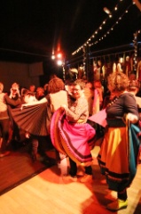 le Bal Marionnettique 118 * 5184 x 3456 * (8.72MB)